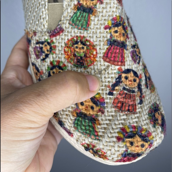 Mexican Burlap Artisian Hand Made Little Dolls Slip On Shoes Size 7.5 - Picture 7 of 7